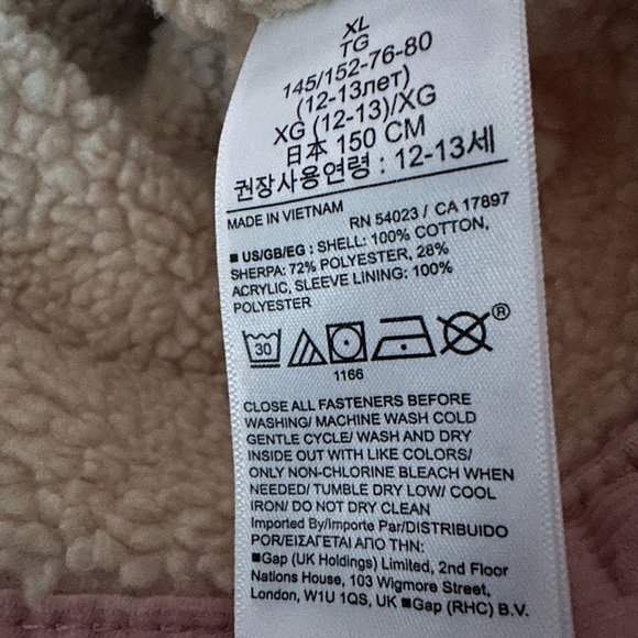 Gap NWTS Sherpa lined pink beige cord jacket
Girls XL, fit women’s XS - Picture 9 of 9